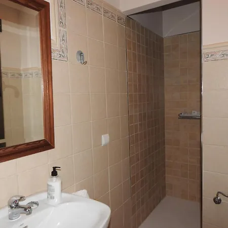La De Bayuela Guest house